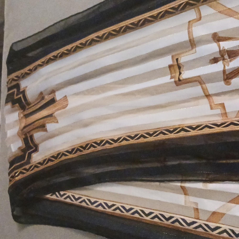 Vintage Liz Claiborne Art Deco Scarf - Picture 8 of 9